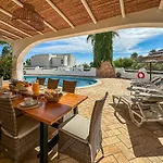 Luxury Heated Pool, Walk To Sao Rafael Beach, *