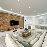 Luxury Heated Pool, Walk To Sao Rafael Beach, * Albufeira