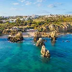 Luxury Heated Pool, Walk To Sao Rafael Beach, Villa