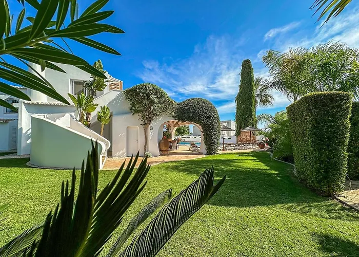 Luxury Heated Pool, Walk To Sao Rafael Beach, Villa