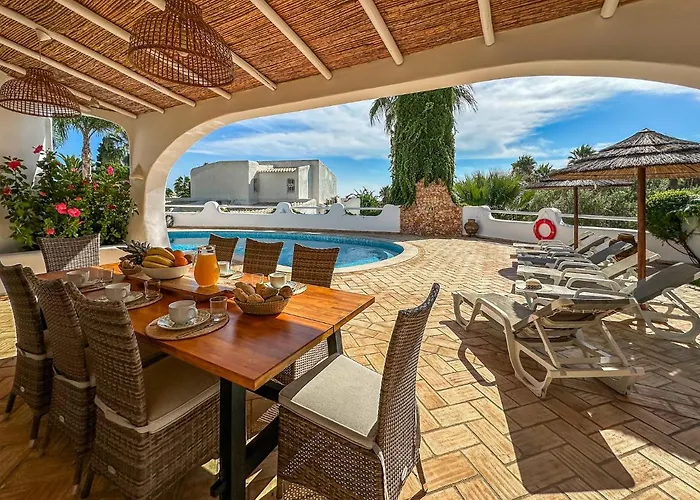 Luxury Heated Pool, Walk To Sao Rafael Beach, *