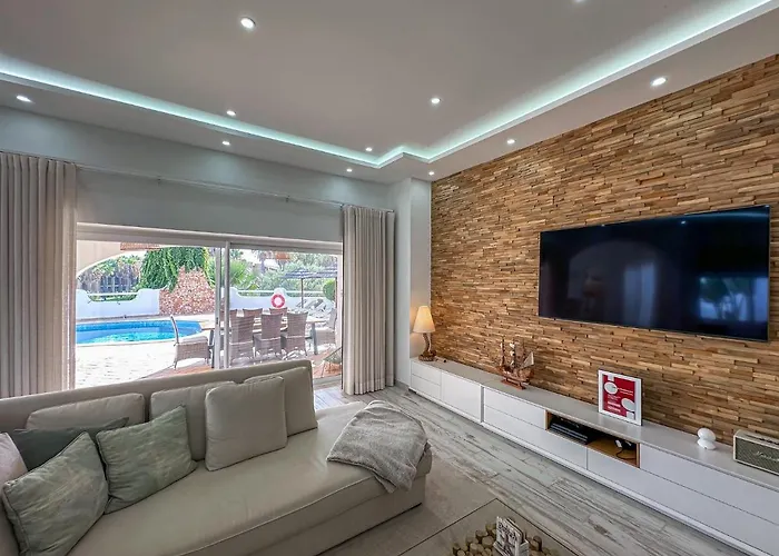 Luxury Heated Pool, Walk To Sao Rafael Beach, * Αλμπουφέιρα