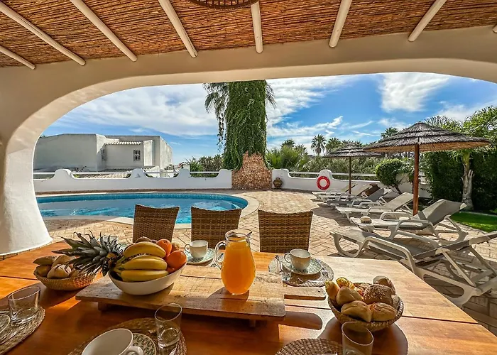 Luxury Heated Pool, Walk To Sao Rafael Beach, Βίλα Αλμπουφέιρα