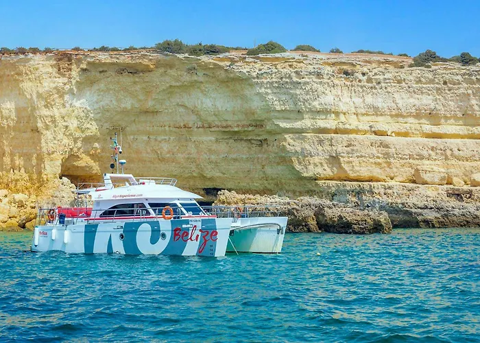 Βίλα Luxury Heated Pool, Walk To Sao Rafael Beach,