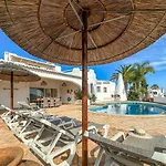 Villa Luxury Heated Pool, Walk To Sao Rafael Beach, *