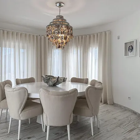 Willa Luxury Heated Pool, Walk To Sao Rafael Beach, *